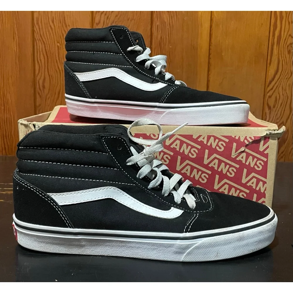 Women's Vans Ward Hi Sneakers Black/White US 9.5 men’s size 8